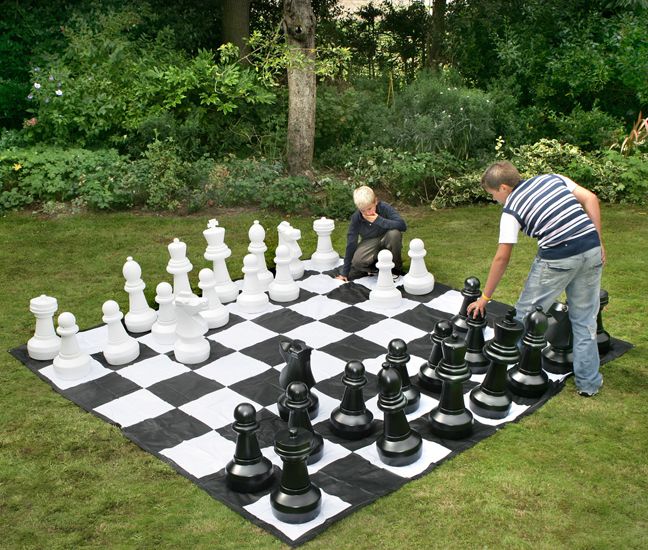 atacadista de xadrez gigante